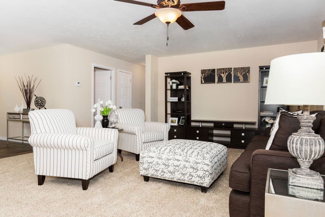 Hill st interior home features