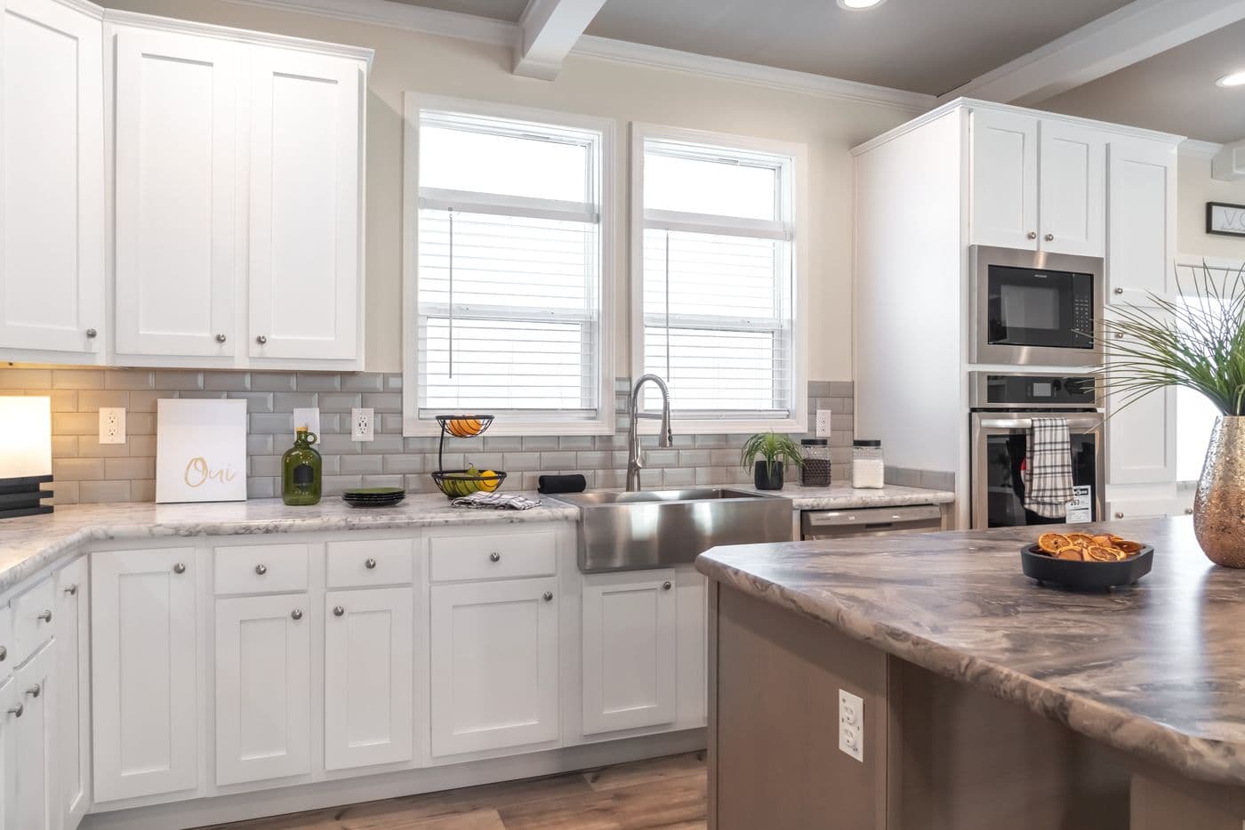 Super 68 elite kitchen home features