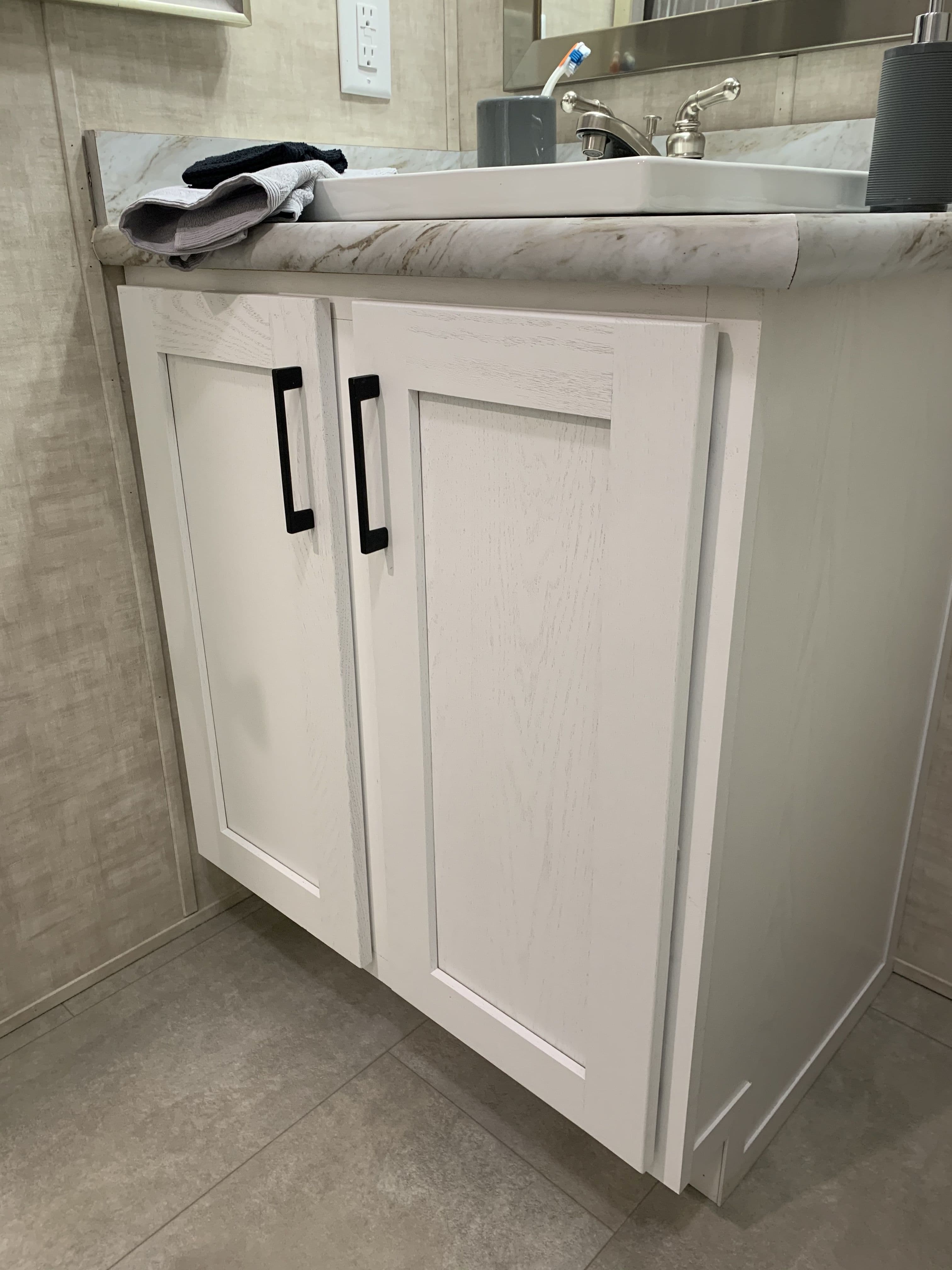 Astro elite ranch 3a2806-p bathroom home features