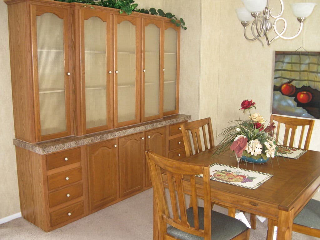 Tracy 4 br 4260 interior home features