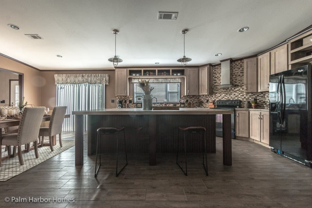 Magnum 32764f kitchen home features