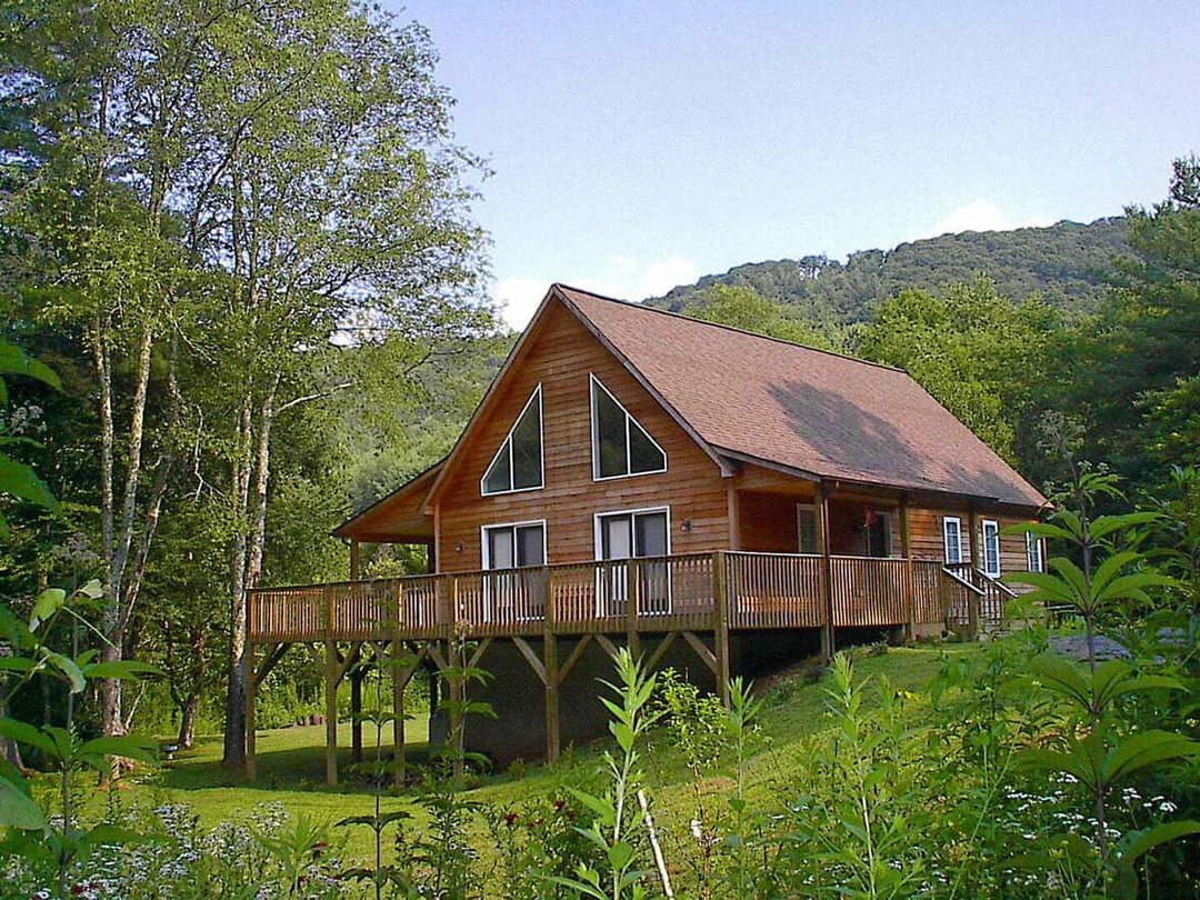 Boone cape hero, elevation, and exterior home features