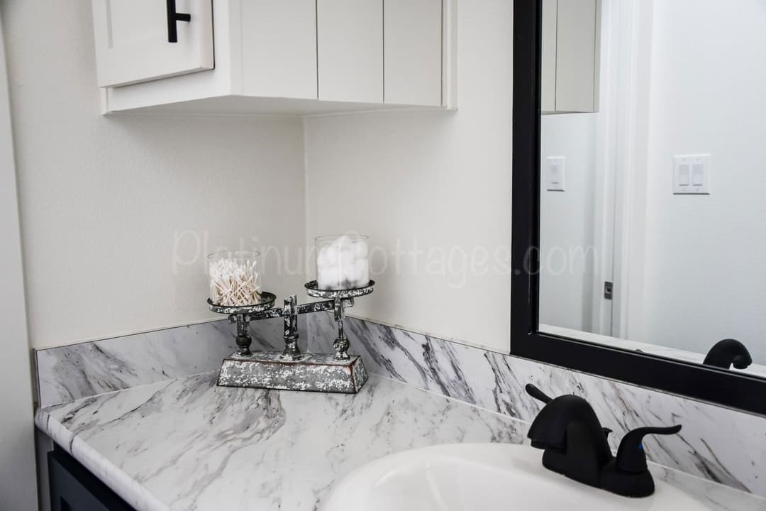 Cardinal bathroom home features