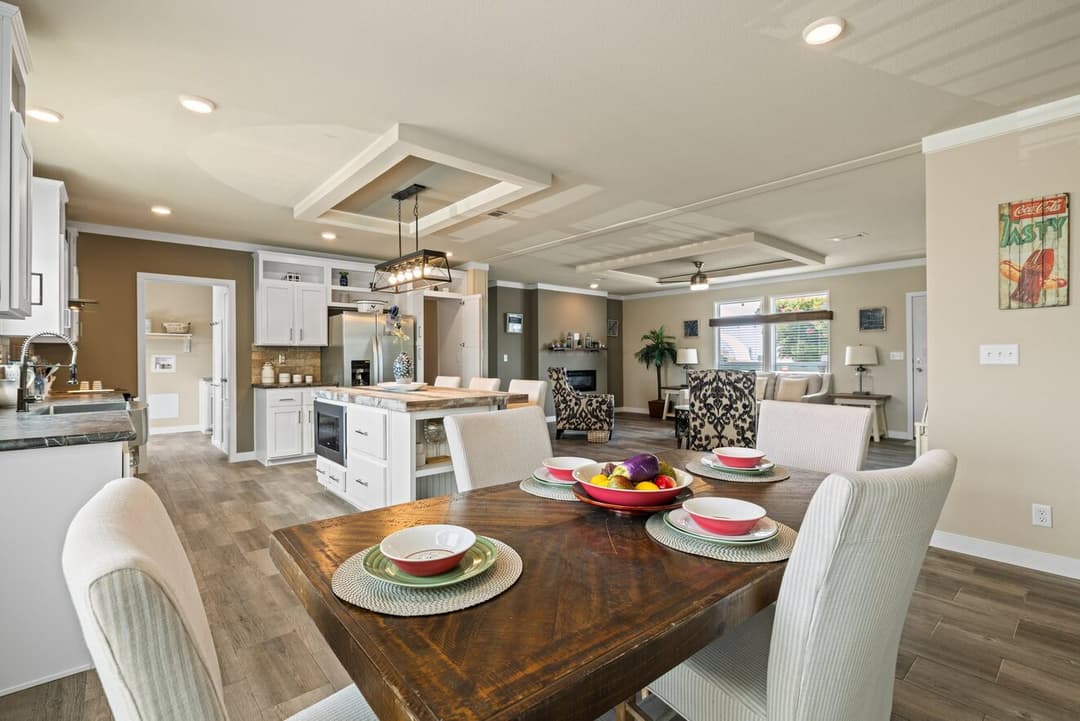 El rancho iv 32764a interior home features