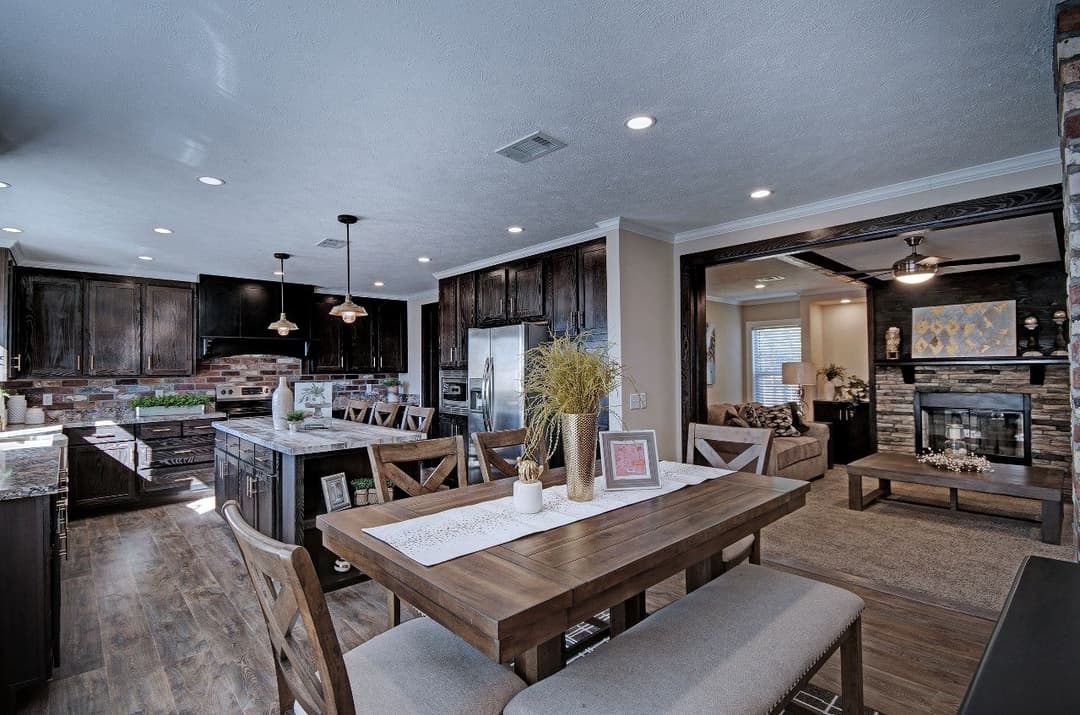 Stoney pointe interior home features