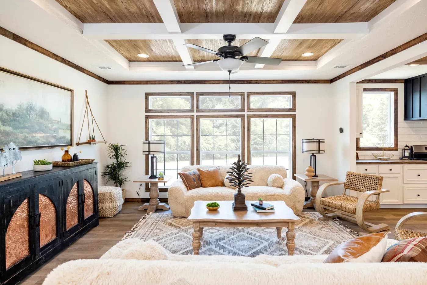 Arabella interior home features