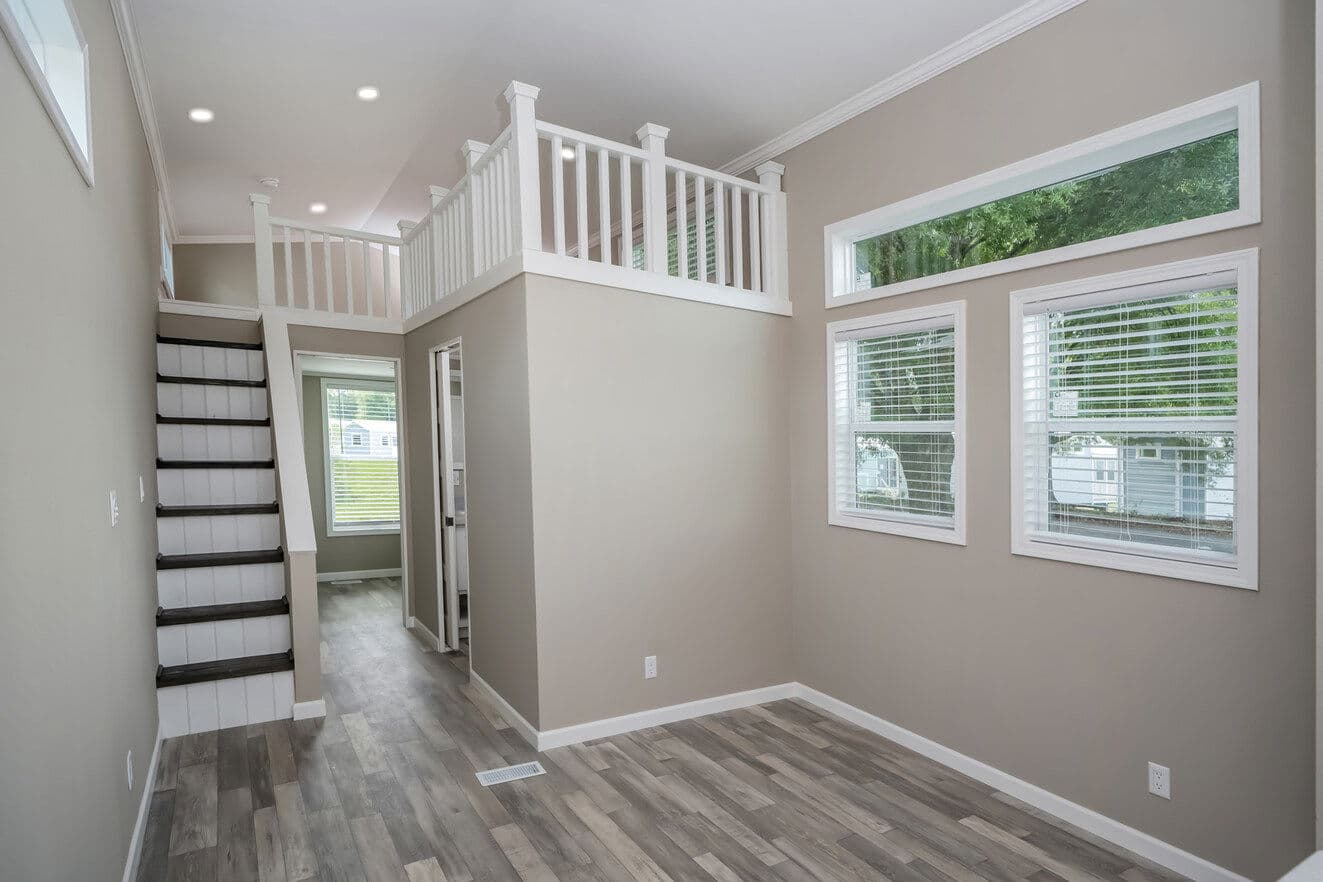 Eagle 11351g interior home features