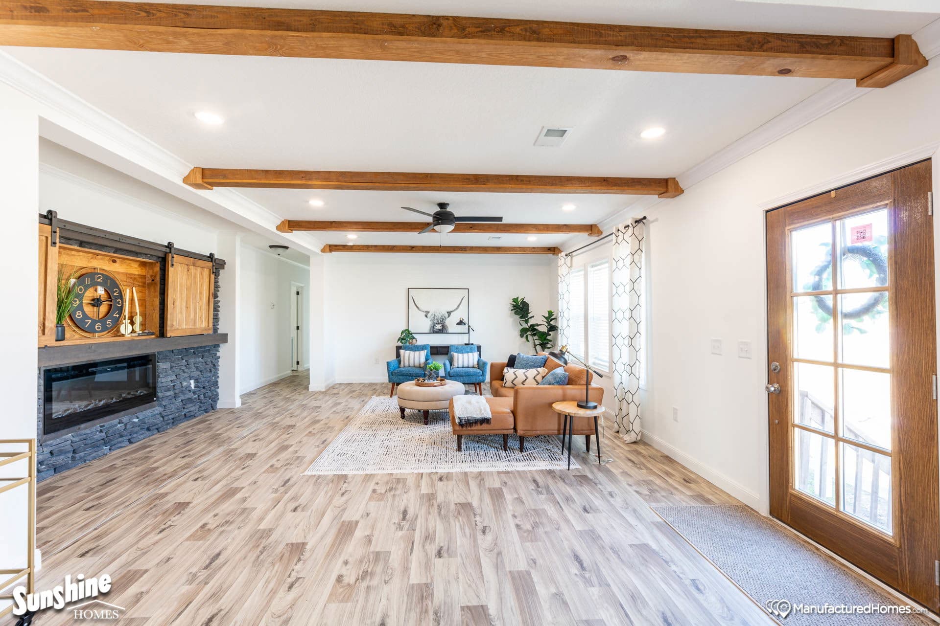 Pri3280-2040 interior home features