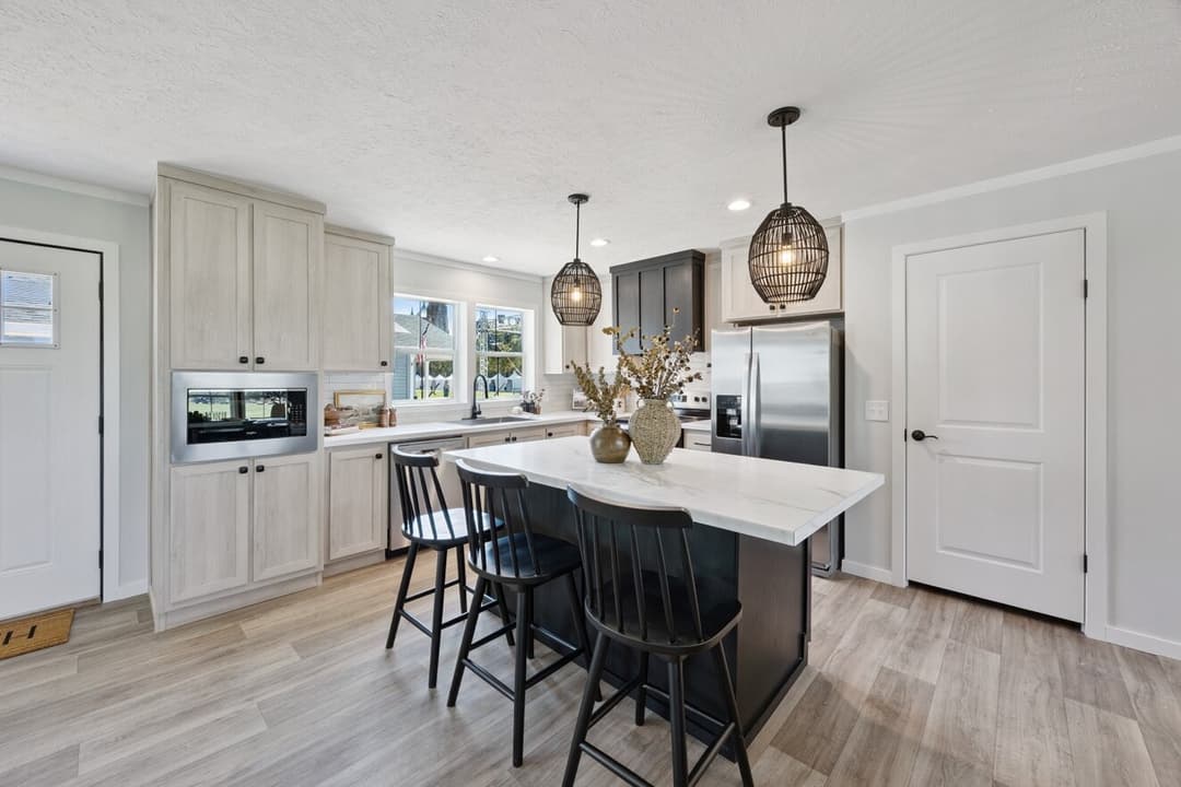 Axis kitchen home features