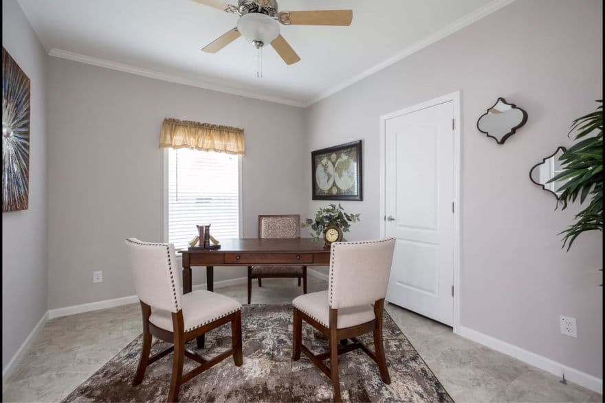 Knightstown interior home features