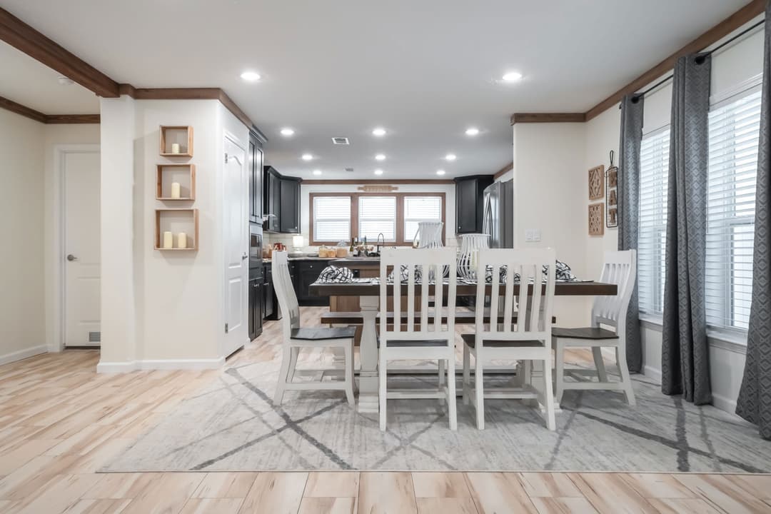 Kb-3249 gemstone interior home features