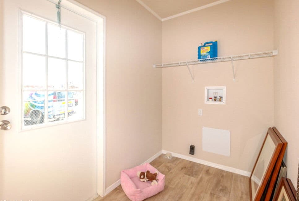 Heritage 30443e interior home features