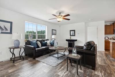 Ne-610 interior home features