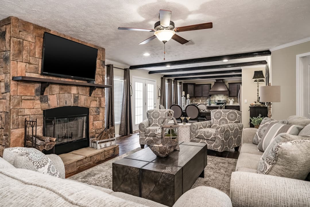 Kb-3244 interior home features