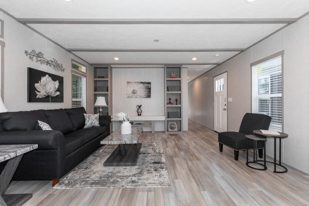 The anniversary 76 interior home features