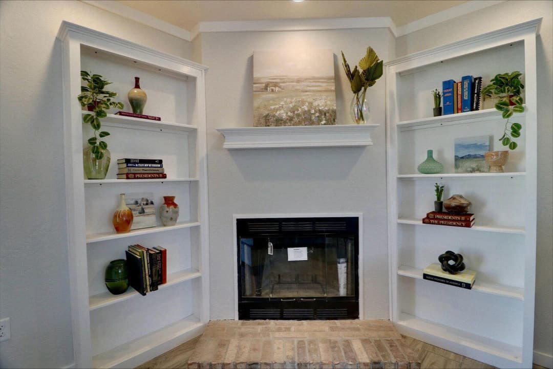 Solitaire 28784a interior home features