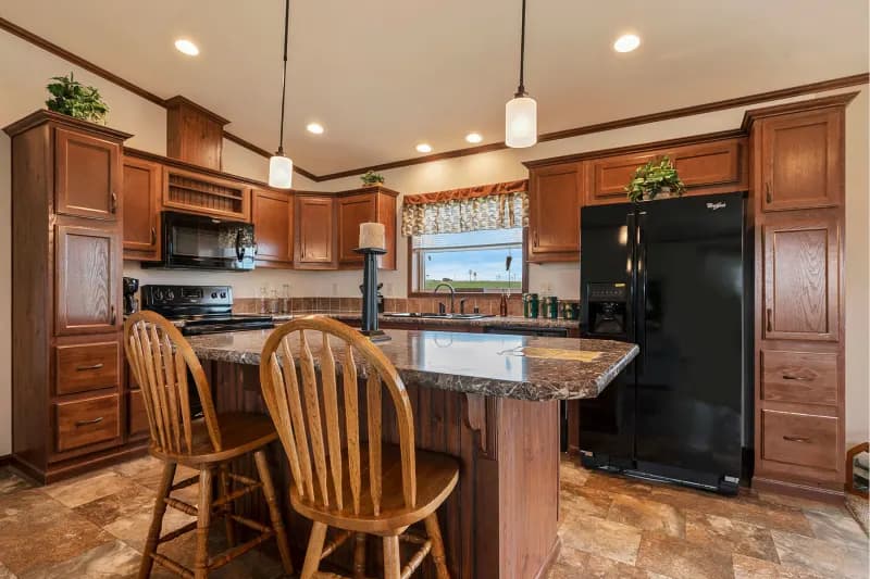 Lexington a267 kitchen home features