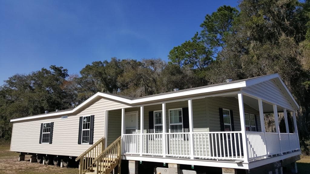 Ryan 2864 hero, elevation, and exterior home features