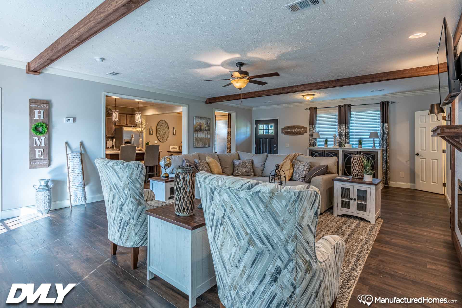 The anais interior home features