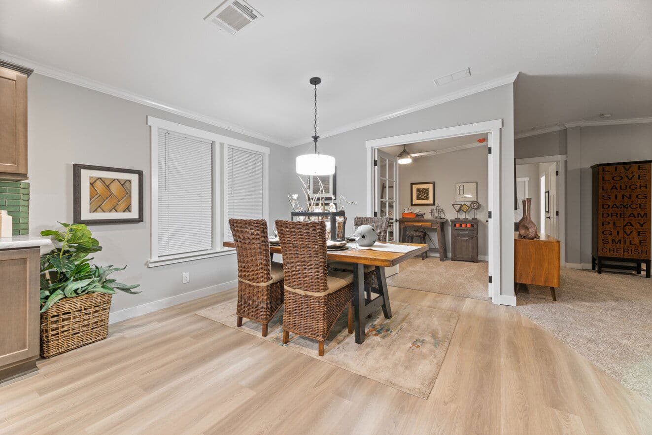 Pelican bay ii 30764b interior home features