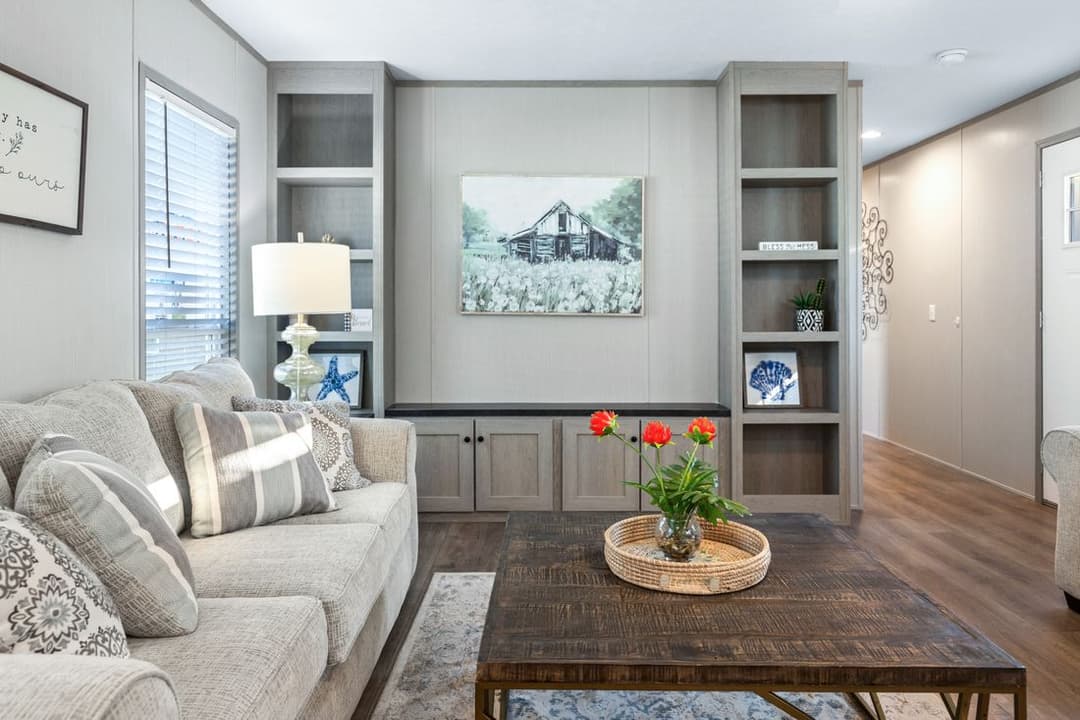 Resolution 16763x interior home features