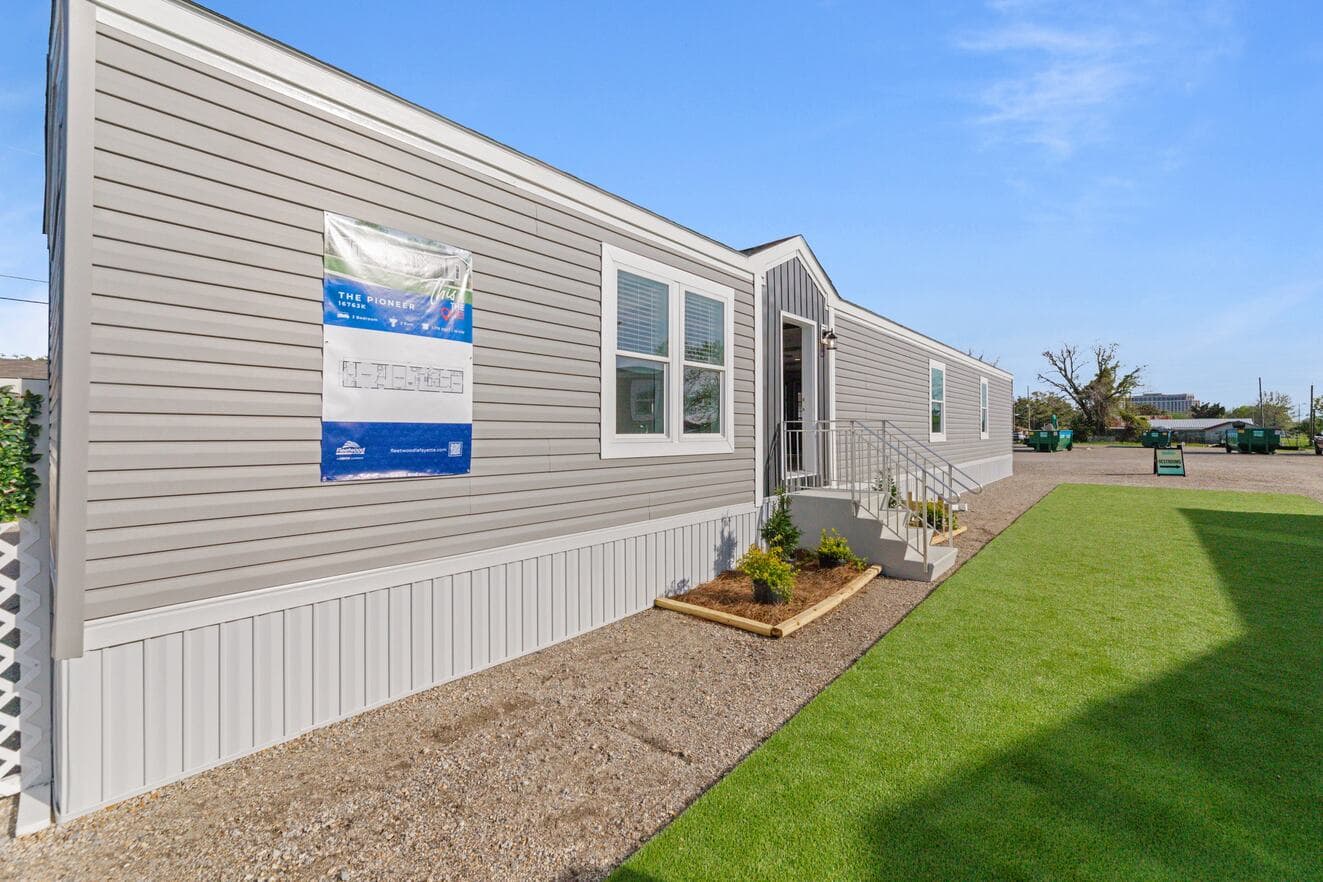 Pioneer 16763k exterior home features