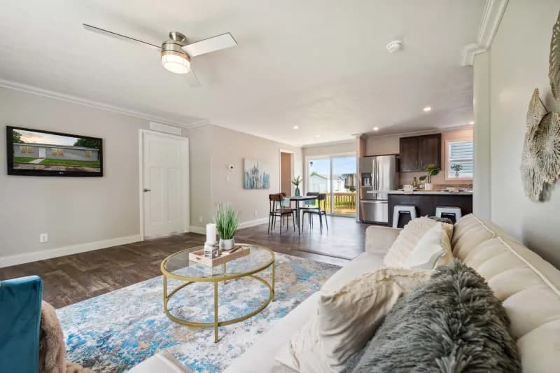 Prairie dune interior home features