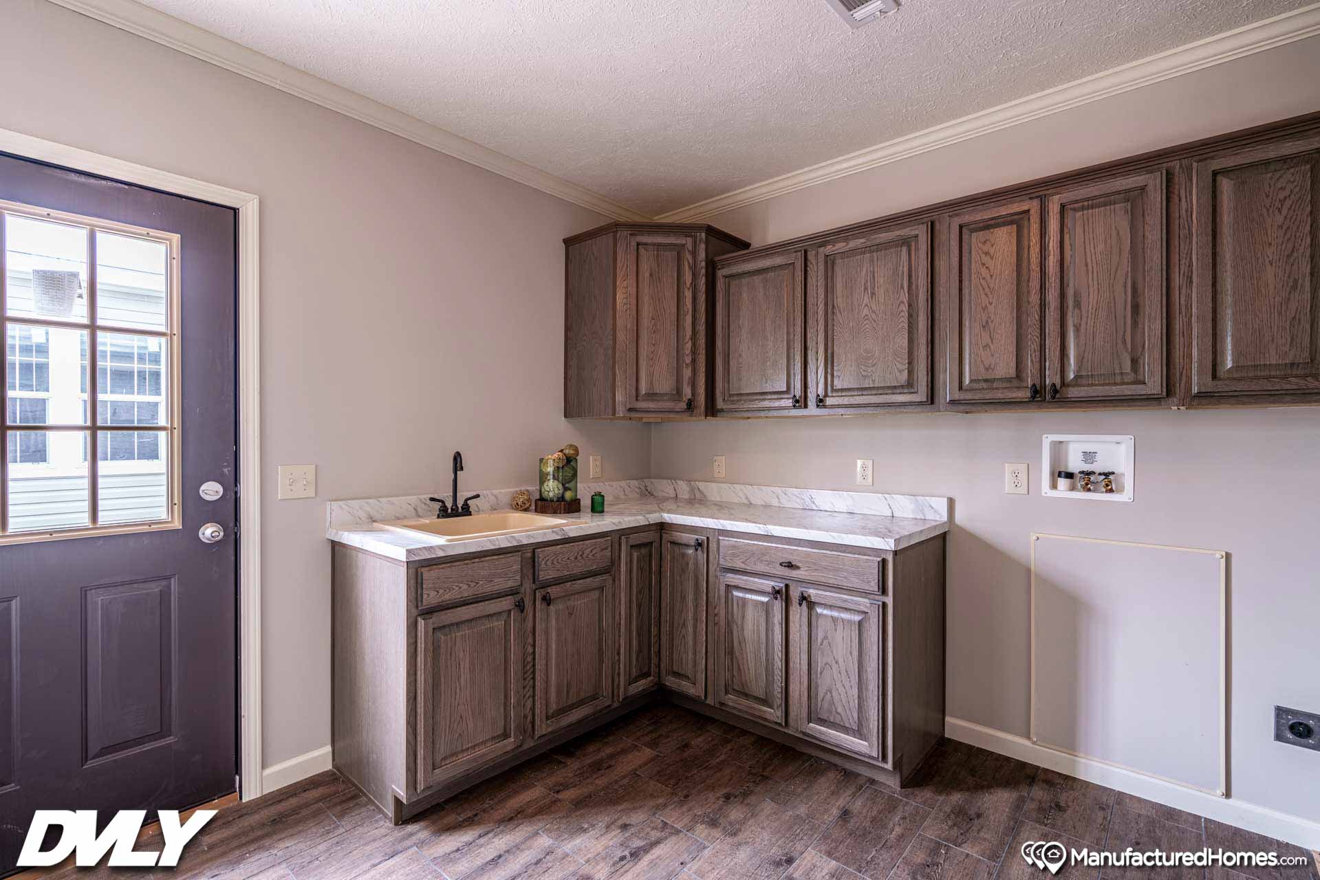 The etienne interior home features