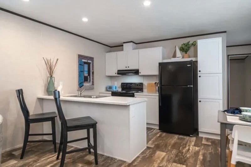 Spire kitchen home features