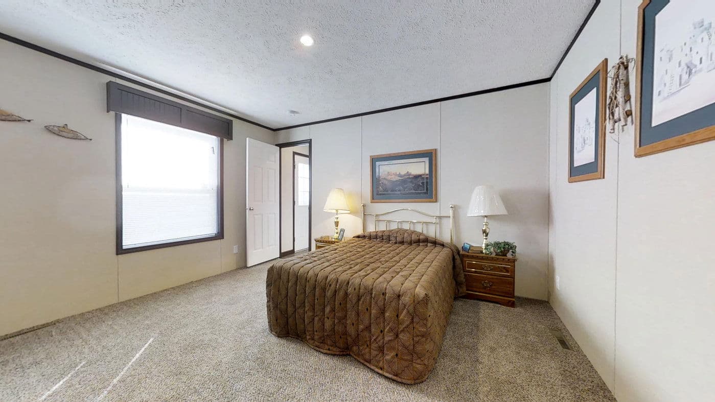 Inspiration 184510 bedroom home features