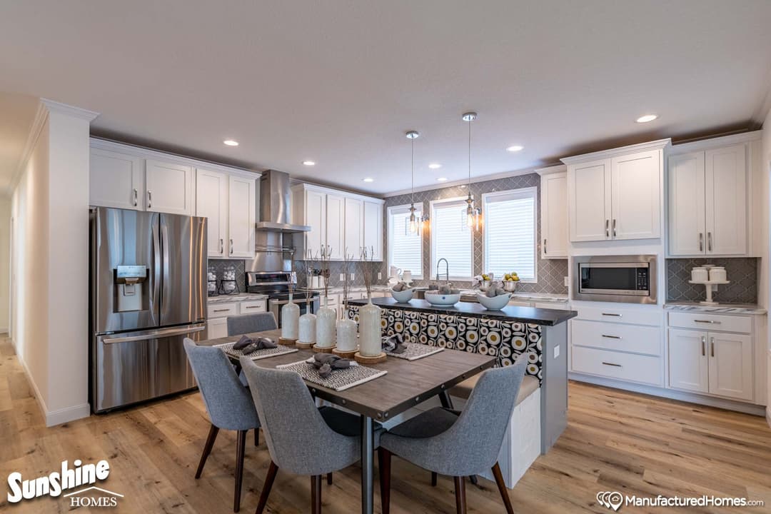 Pri3270-2024 kitchen home features