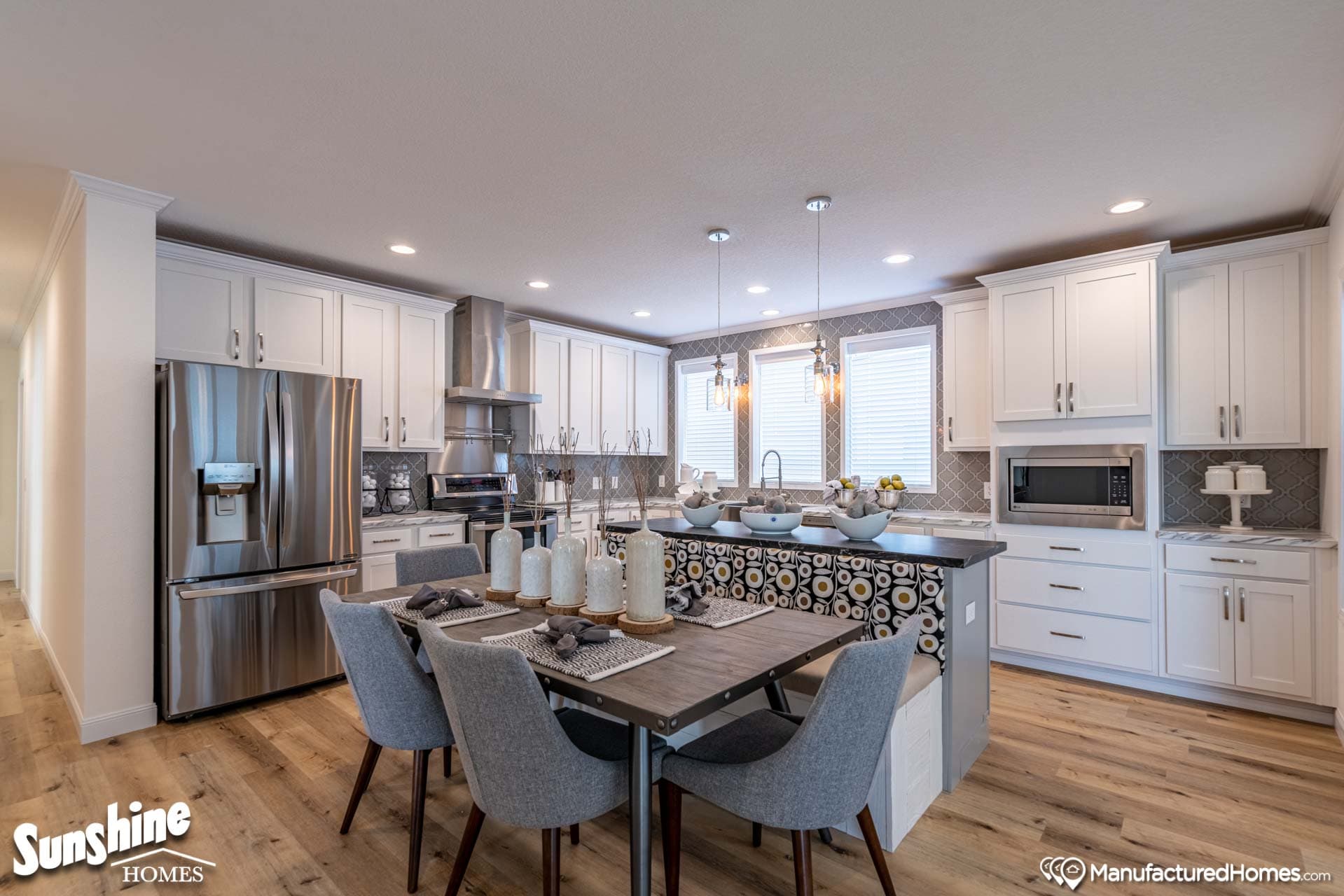 Pri3270-2024 kitchen home features