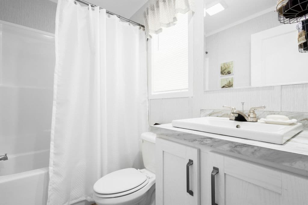 Blazer select ts1043-v bathroom home features