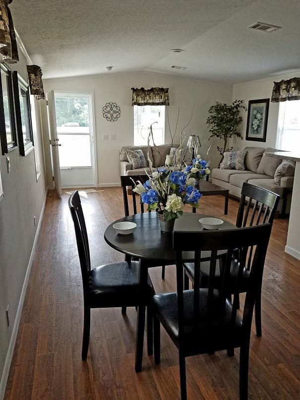 Hailey interior home features