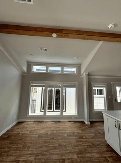 Kit carson-652 interior home features