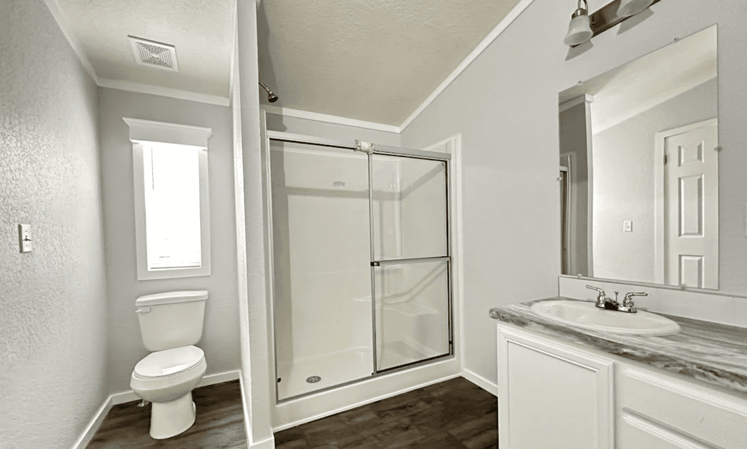 Solitaire 16763b bathroom home features