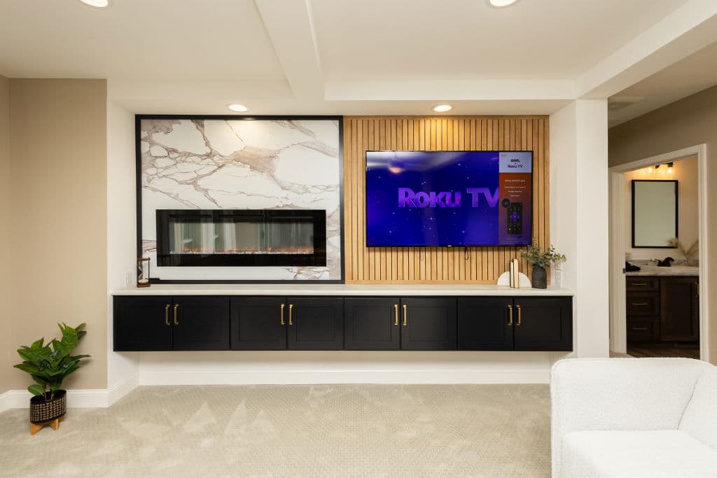 Ultra ranch 2p2460-x interior home features