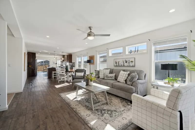 Pika interior home features