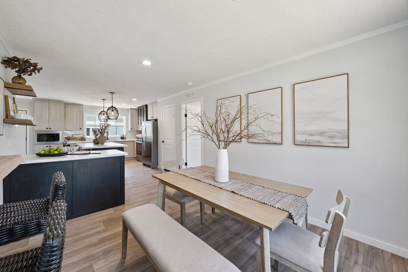 Axis interior home features