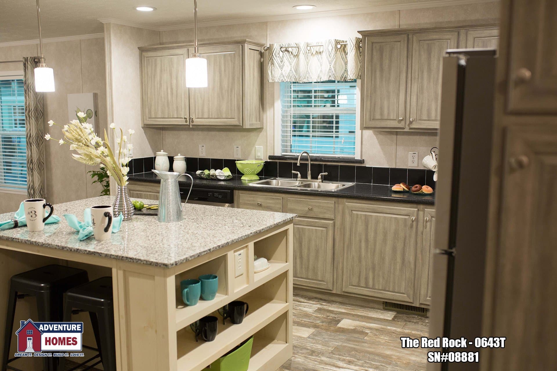 Red rock | 0643t kitchen home features