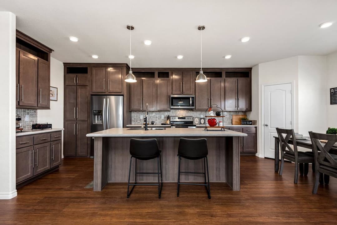 American freedom 2848u  kitchen home features