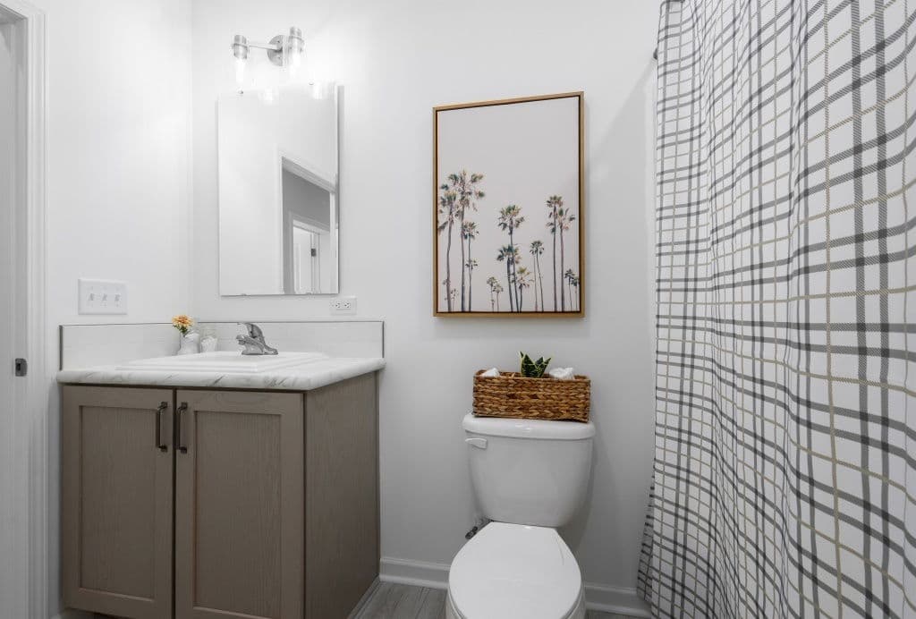 Limited 3 28563b bathroom home features