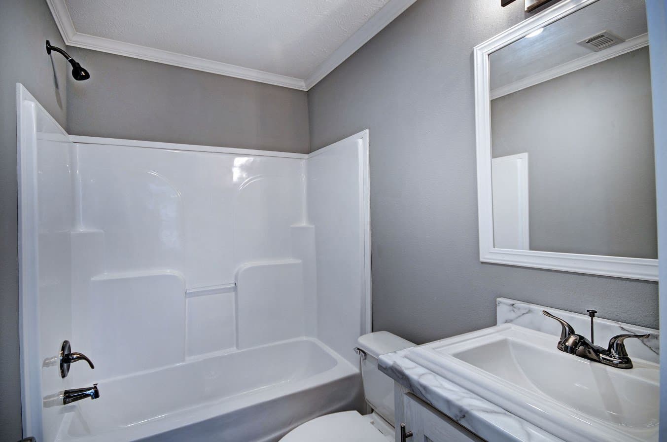 Ashbank bathroom home features