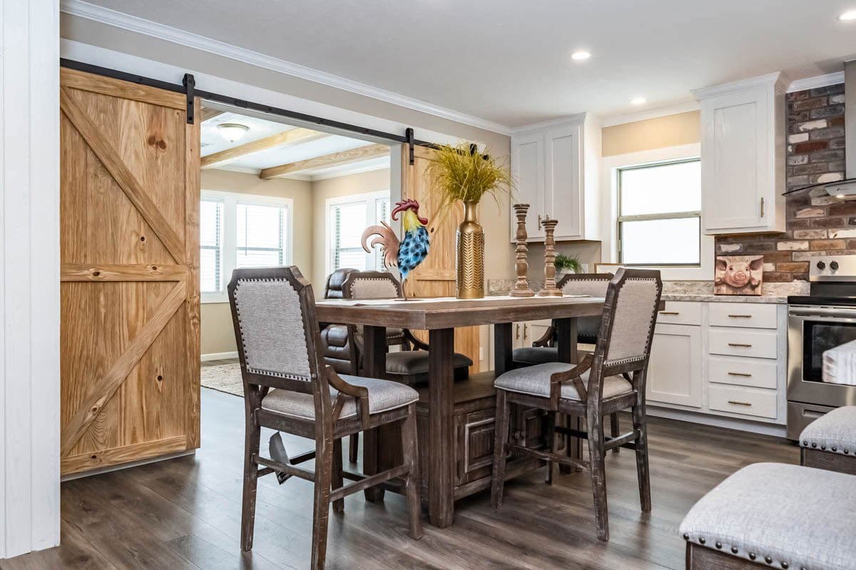 Helicon 2.0 interior home features