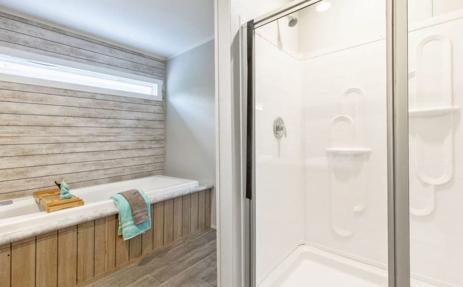 Sunset ridge 363 bathroom home features