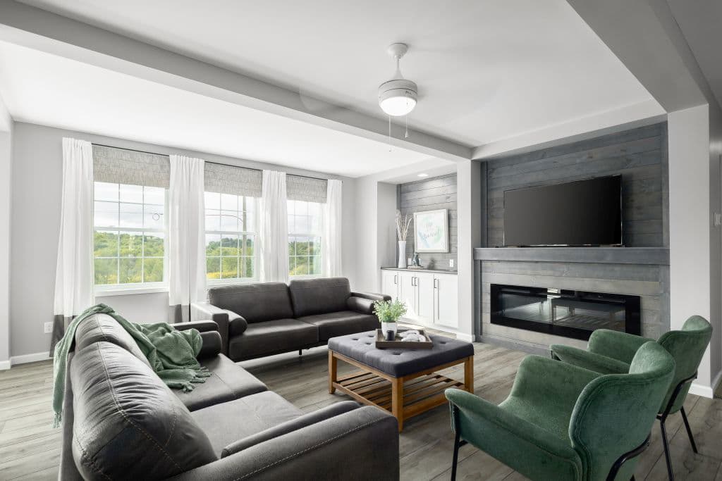 Ultra ranch 2p2409-x interior home features