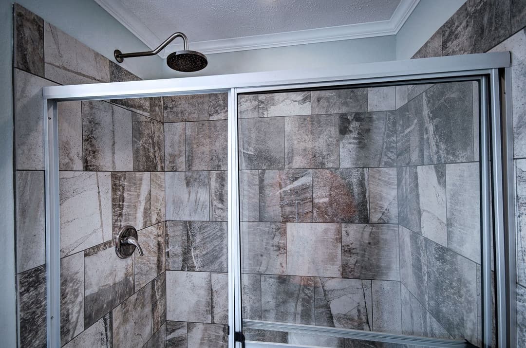 Ashbank bathroom home features