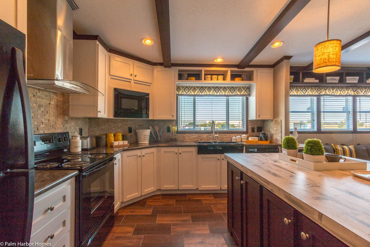 Arlington 30523a kitchen home features