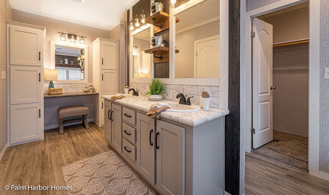 Magnum 32664m bathroom home features