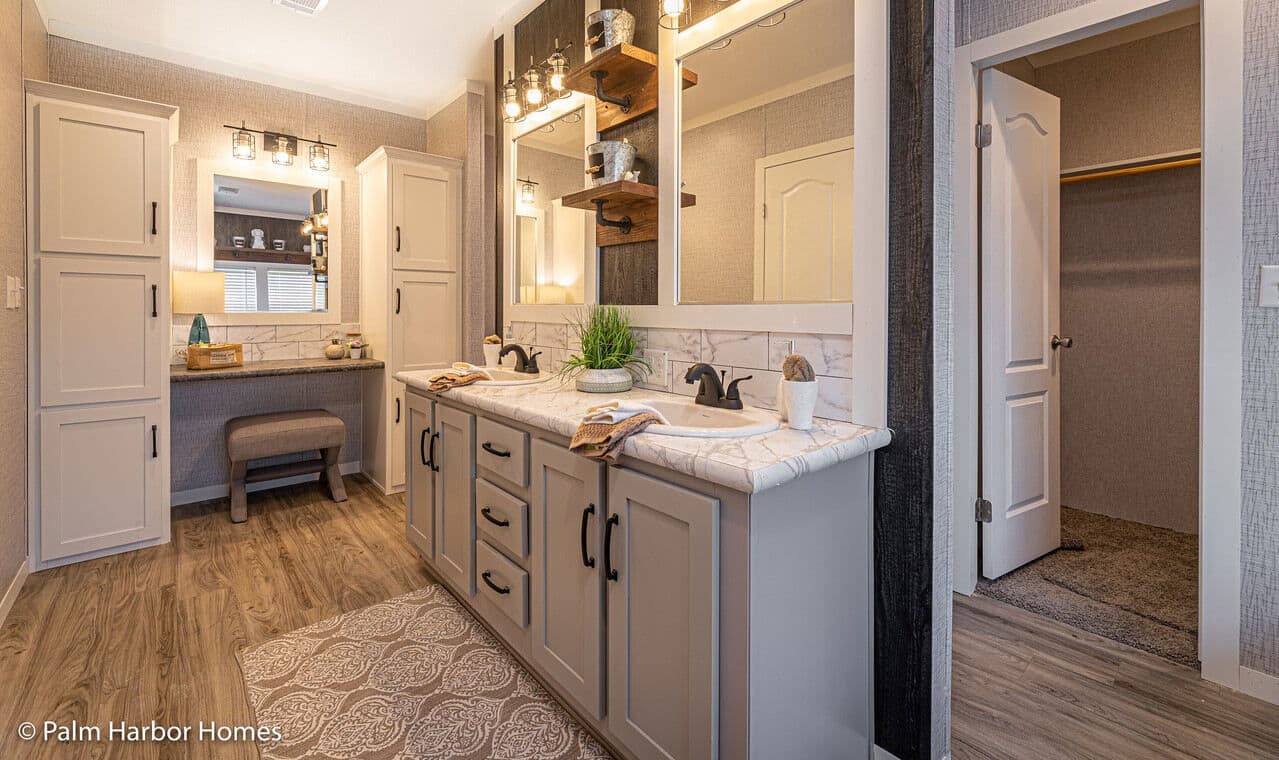 Magnum 32664m bathroom home features